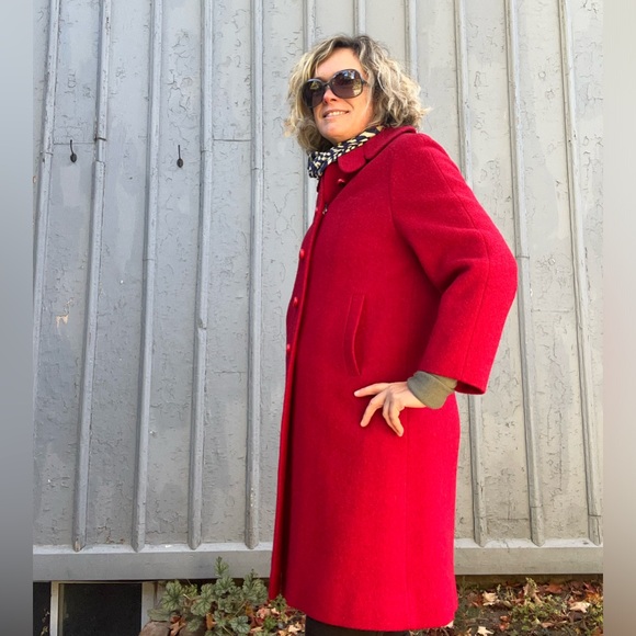Vintage Red 1960’s Shagmoor Coat, approx size 10 - Picture 4 of 16